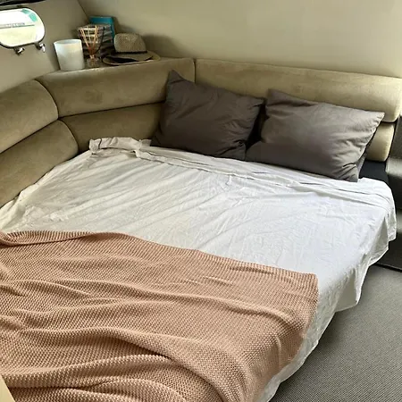 Boat In ספינת מלון פוארטו דה מוגן